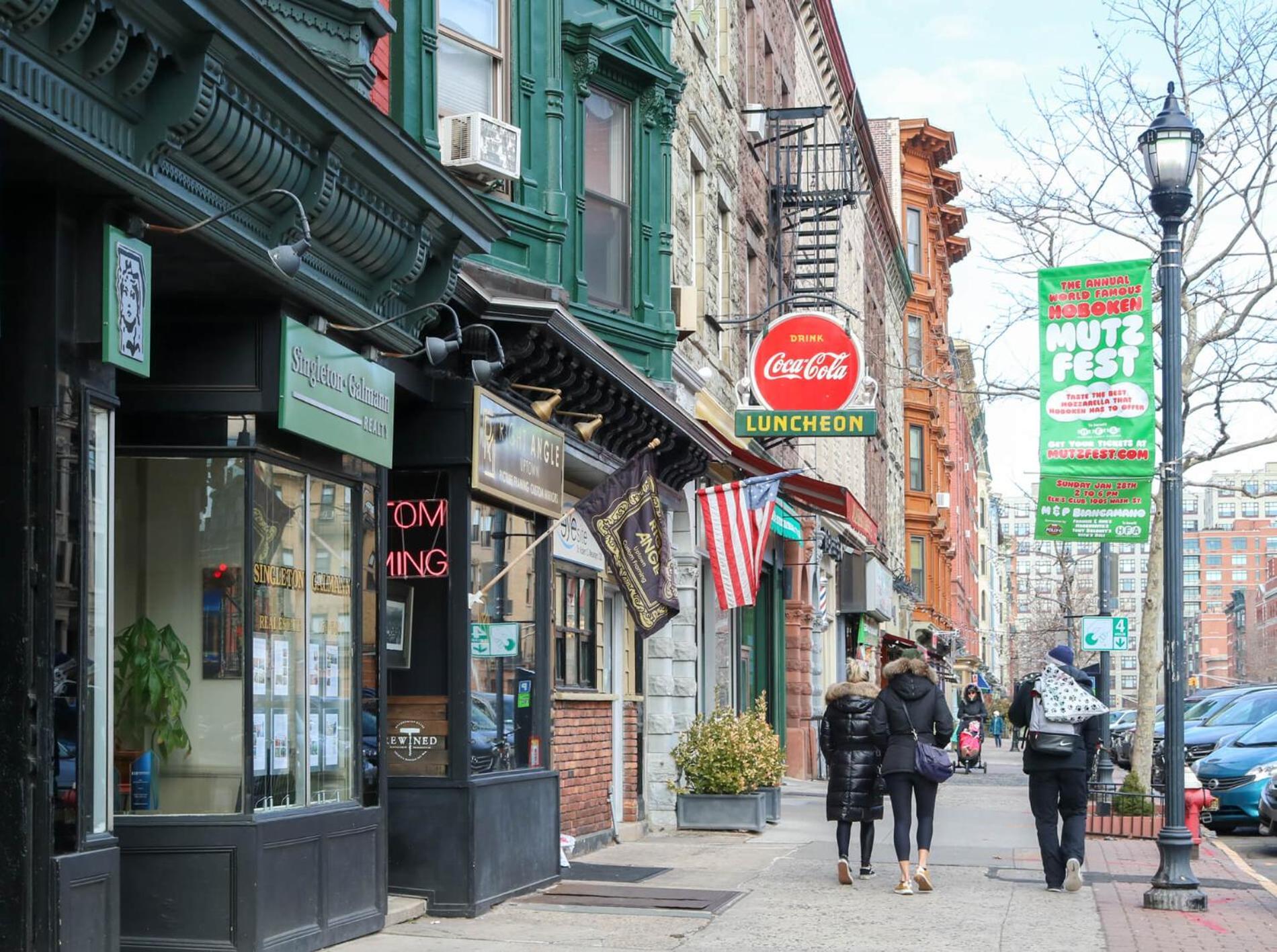 Chic Penthouse 15 Minutes From Nyc - Bus Stop At Doorstep โฮโบเกน ภายนอก รูปภาพ