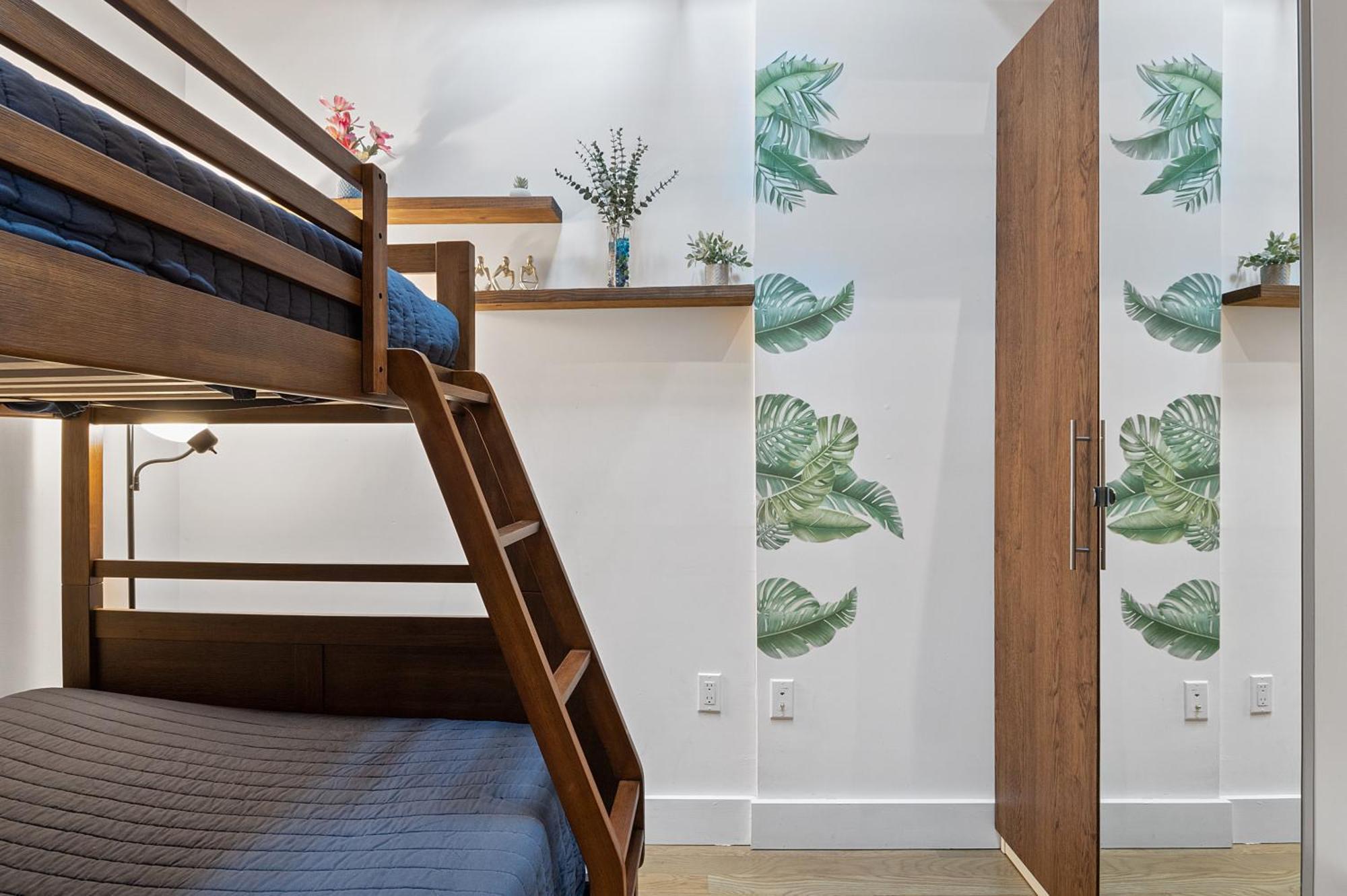 Chic Penthouse 15 Minutes From Nyc - Bus Stop At Doorstep โฮโบเกน ภายนอก รูปภาพ