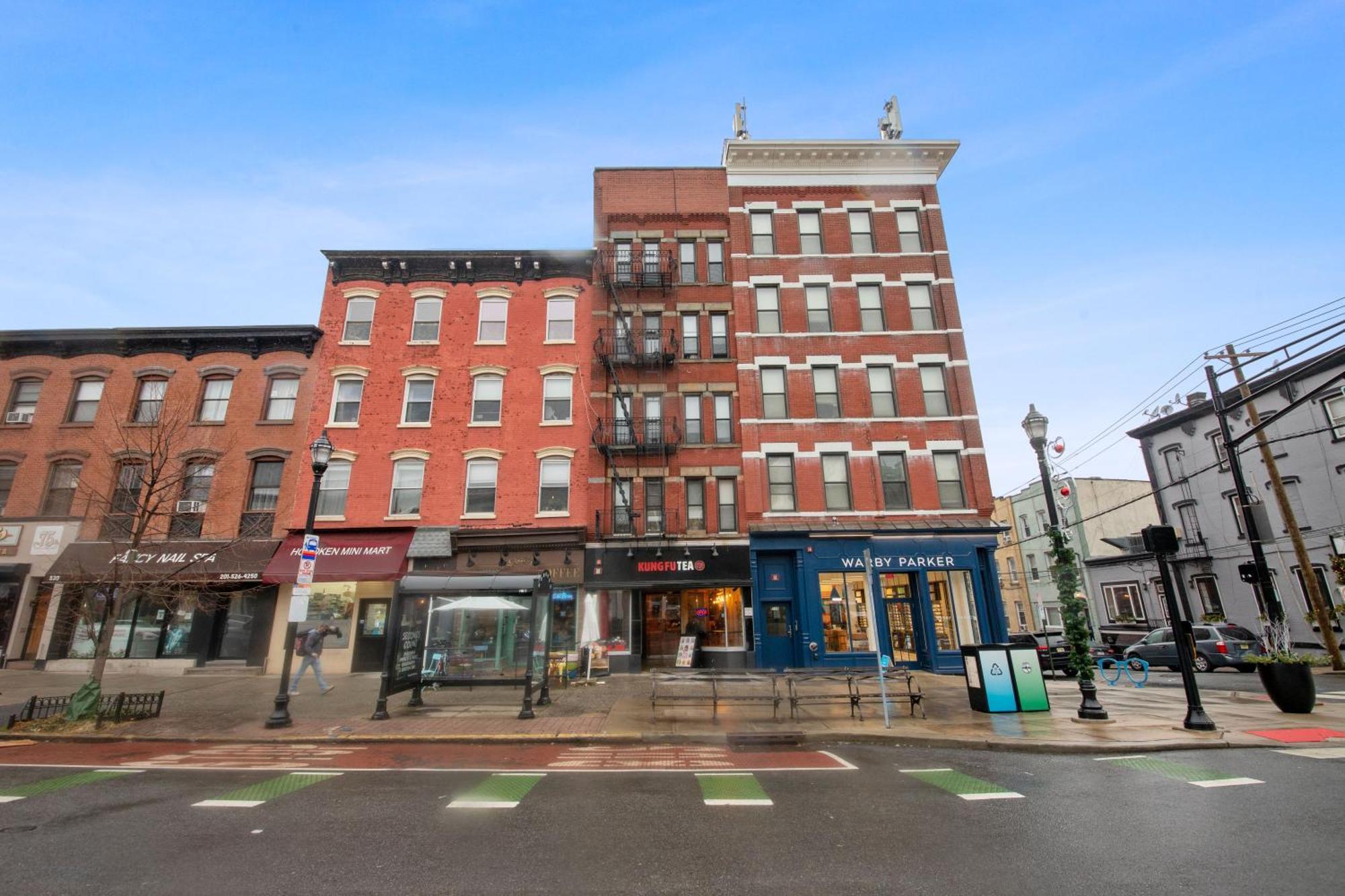 Chic Penthouse 15 Minutes From Nyc - Bus Stop At Doorstep โฮโบเกน ภายนอก รูปภาพ