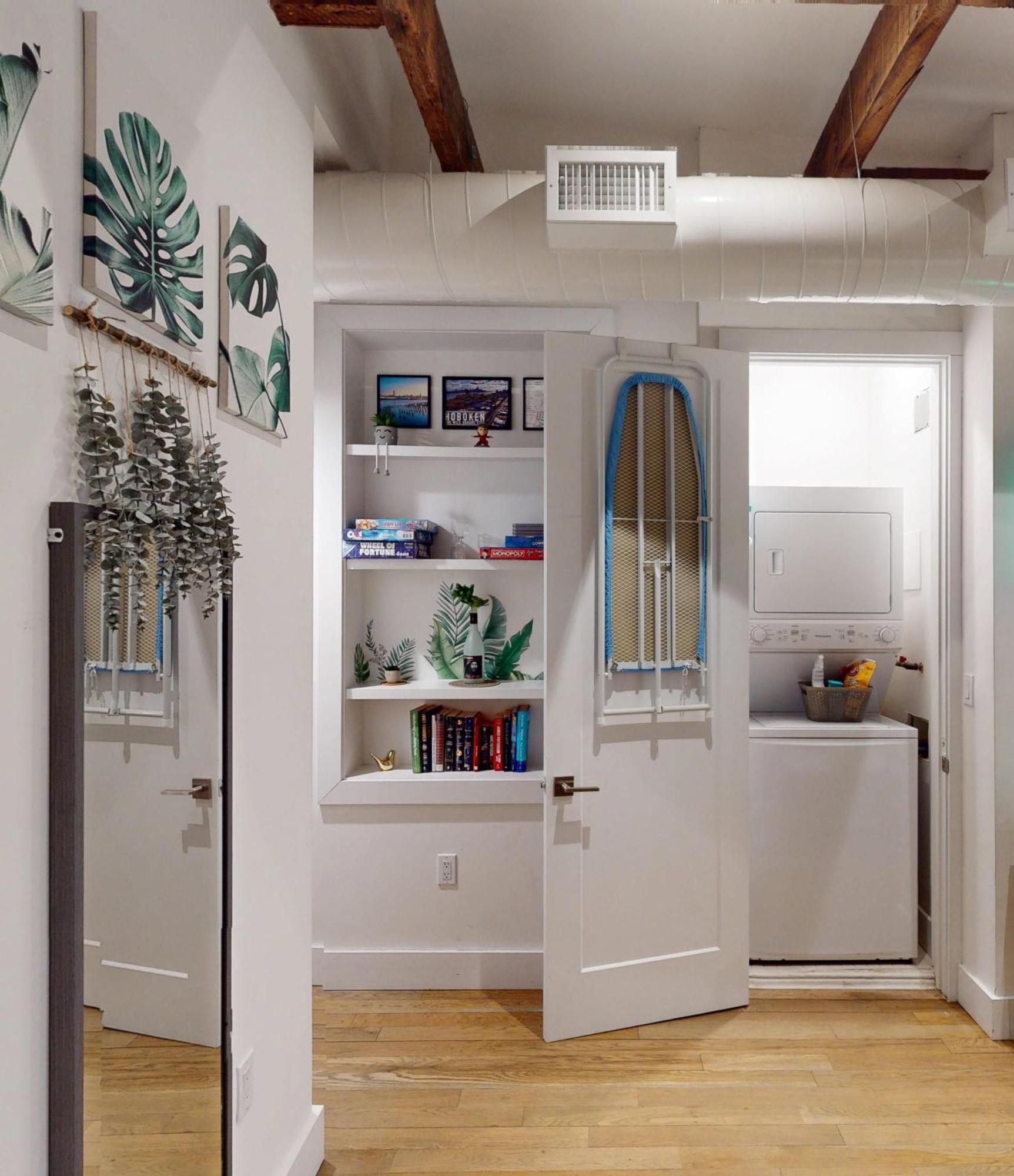 Chic Penthouse 15 Minutes From Nyc - Bus Stop At Doorstep โฮโบเกน ภายนอก รูปภาพ